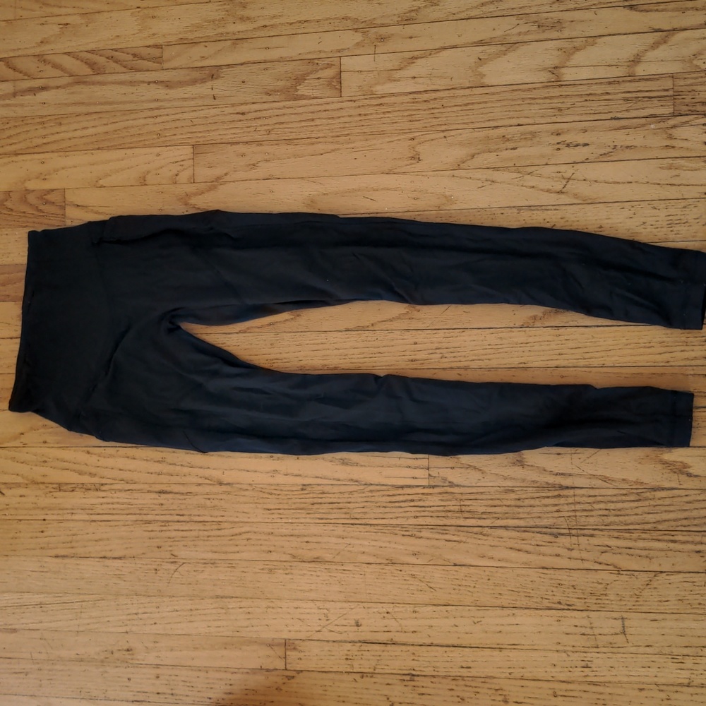 Lululemon Black compression leggings size 4